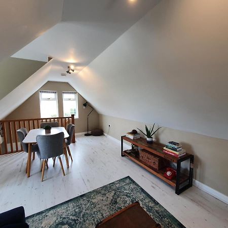 Beautiful 2 Bedroom Guest House With Private Pool In Lacock, Wiltshire 外观 照片