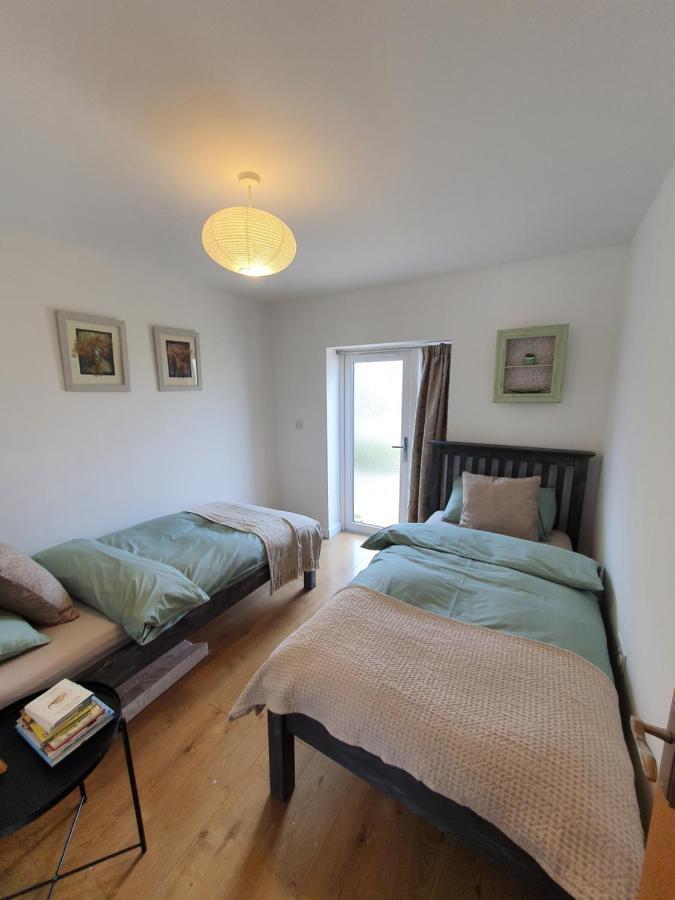 Beautiful 2 Bedroom Guest House With Private Pool In Lacock, Wiltshire 外观 照片