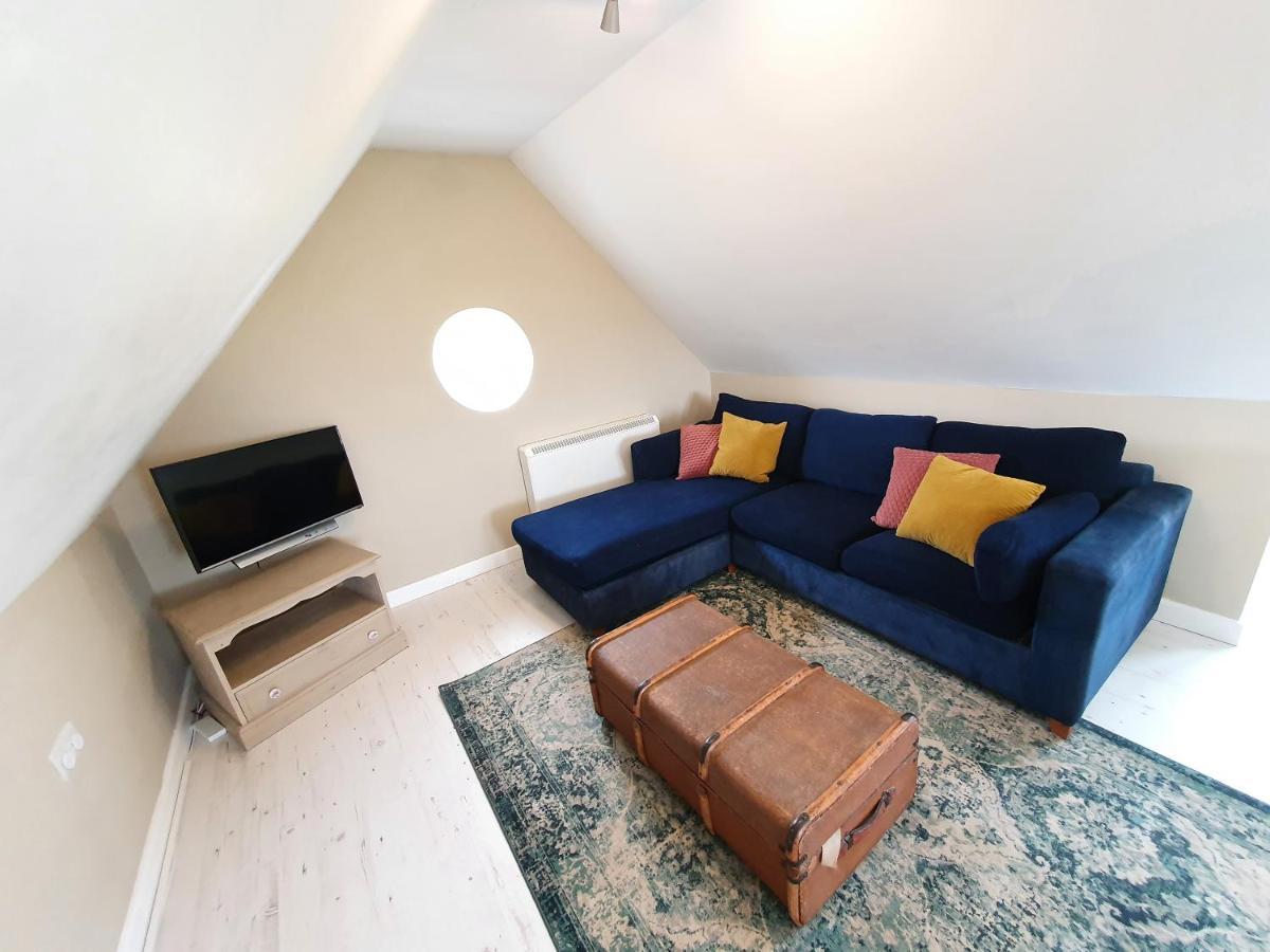Beautiful 2 Bedroom Guest House With Private Pool In Lacock, Wiltshire 外观 照片